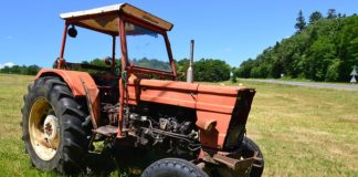 Wymiana szyby w ciągniku - kiedy się na nią zdecydować?
