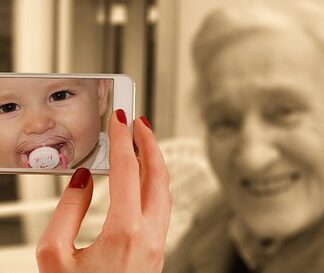 Jaka jest różnica między żywica epoksydowa a poliestrowa?