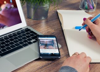 Co pracodawca musi zapewnić pracownikowi?