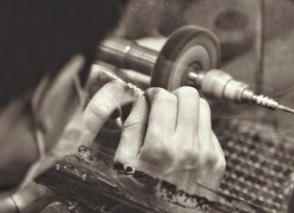 Jakie papiery do polerowania lakieru?