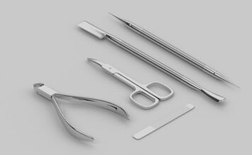 Czy skrobaczka niszczy szyby?