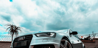 Dlaczego auta z USA są tańsze